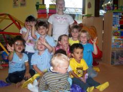 Isis Kinder-Club