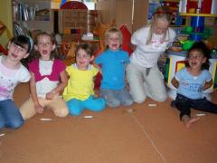 Isis Kinder-Club